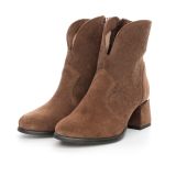 Czekoladowe botki na obcasie