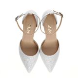 Srebrne brokatowe czółenka z paskiem na kostkę