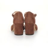 Czekoladowe czółenka z wycięciem