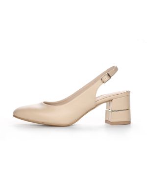 Beżowe czółenka z paskiem na stabilnym klocku